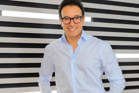 بعد نجاحه مع محمد منير وأصالة ورامي صبري وحكيم ..مصطفى إسماعيل يستعد لطرح عمل جديد السبت المقبل